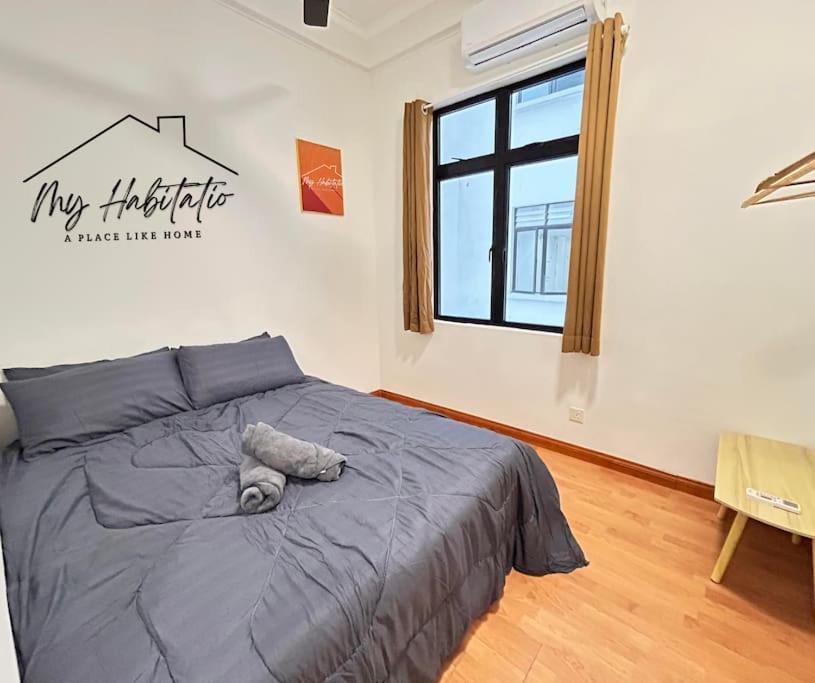 Apartment Platino 13 Pax, Mins Away From Paradigm & Legoland *